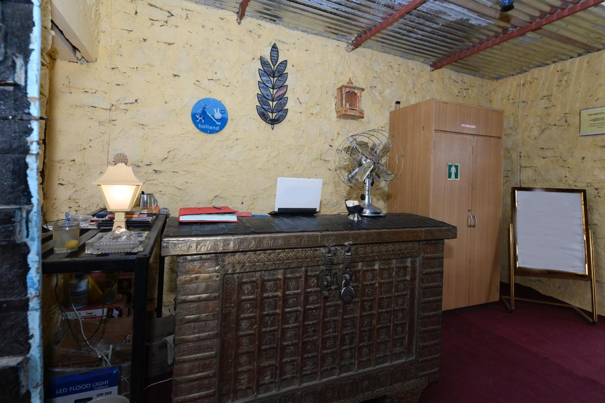 Collection O Amigo Camps Hotel Sām Екстериор снимка